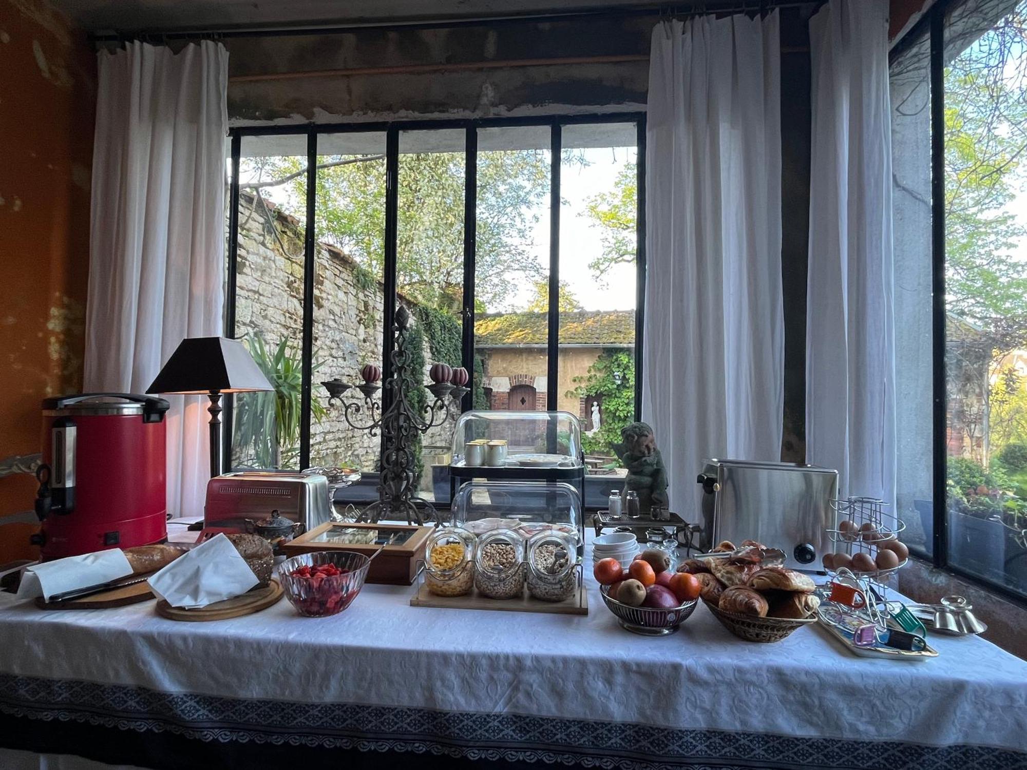 Manoir De La Croix Saint Louis "Luxury Guest House" Taingy Ngoại thất bức ảnh